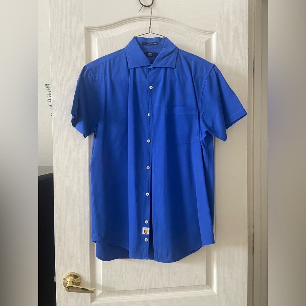 Men’s short sleeve dress shirt